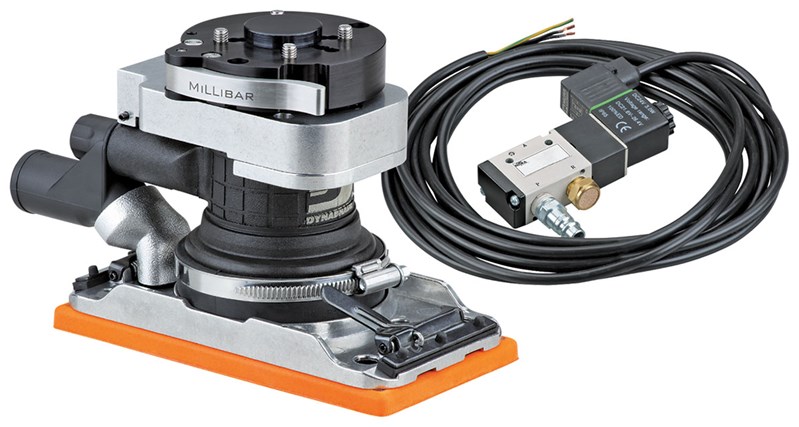 3-2/3" (93 mm) L x 7" (180 mm) L Ponceuse orbitale robotisée Dynabug, aspirateur central